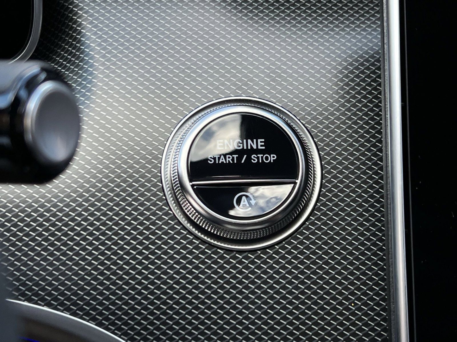 New 2026 Mercedes-Benz C 300 4MATIC Sedan image 31