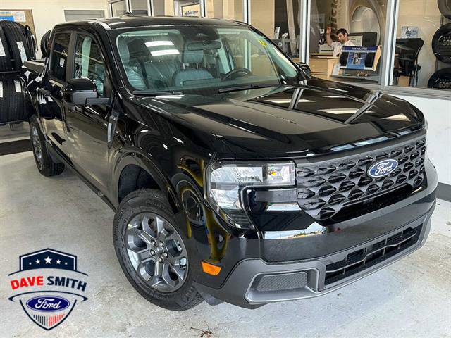 New 2025 Ford Maverick XLT w/ XLT Luxury Package