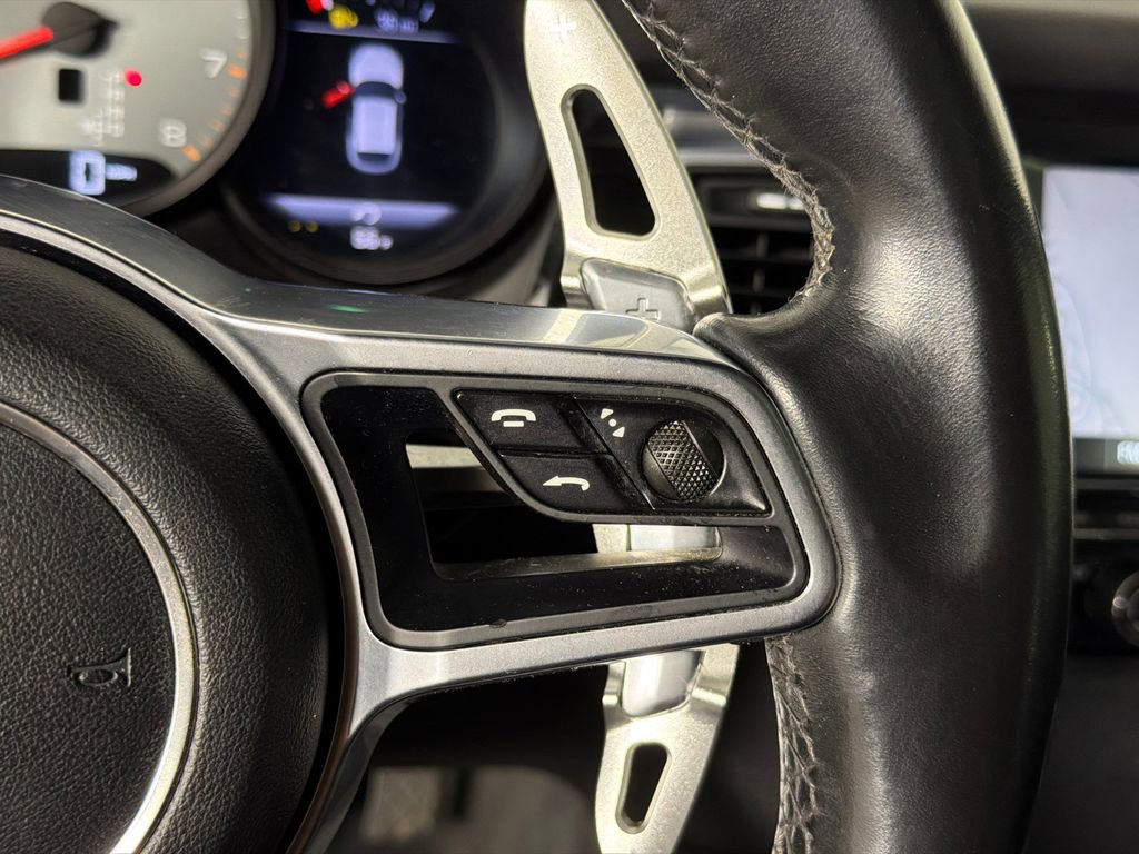 Used 2016 Porsche Macan S image 28