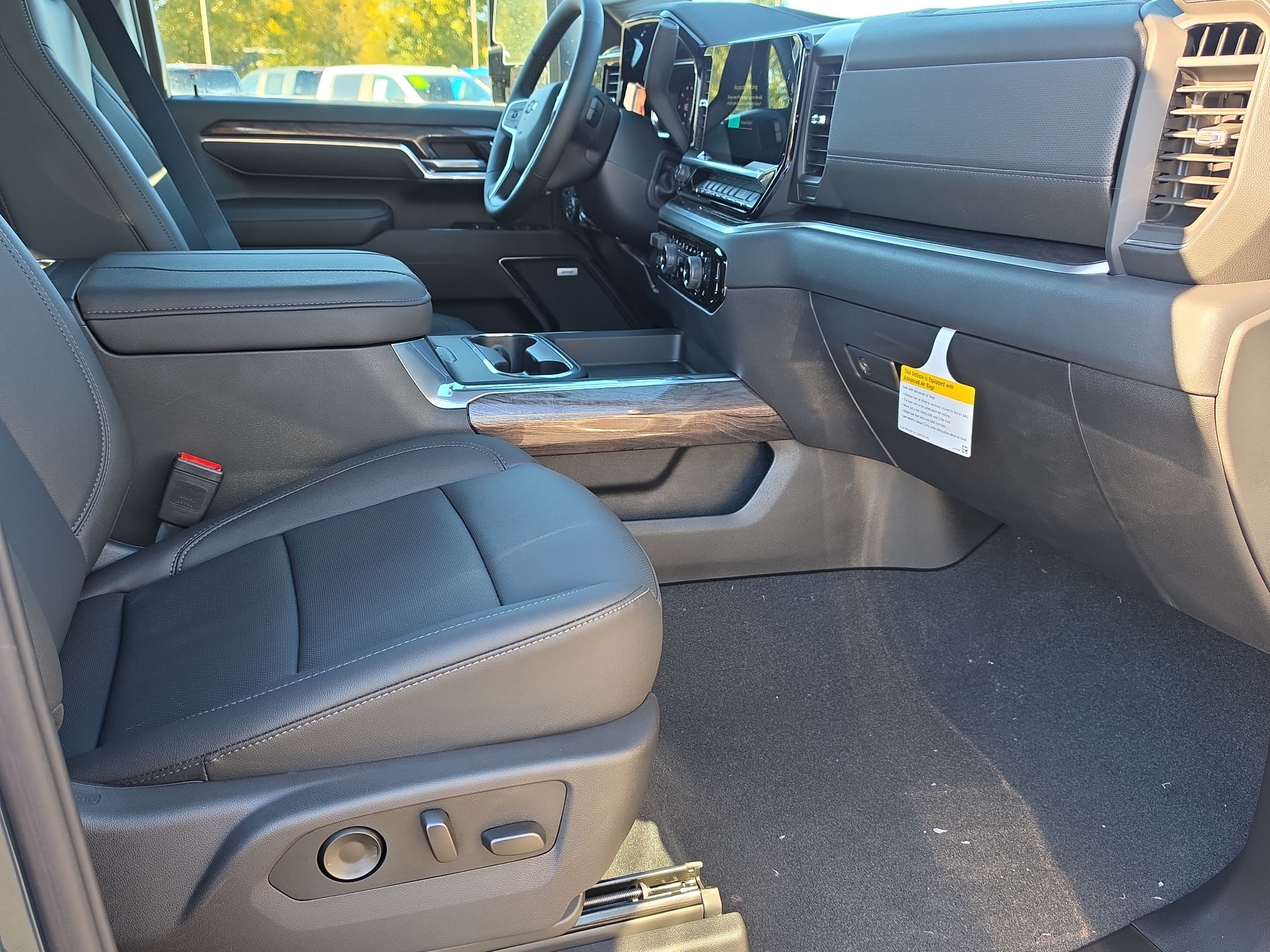 New 2026 Chevrolet Silverado 2500 LTZ w/ Trail Boss Package AWD/4WD image 18