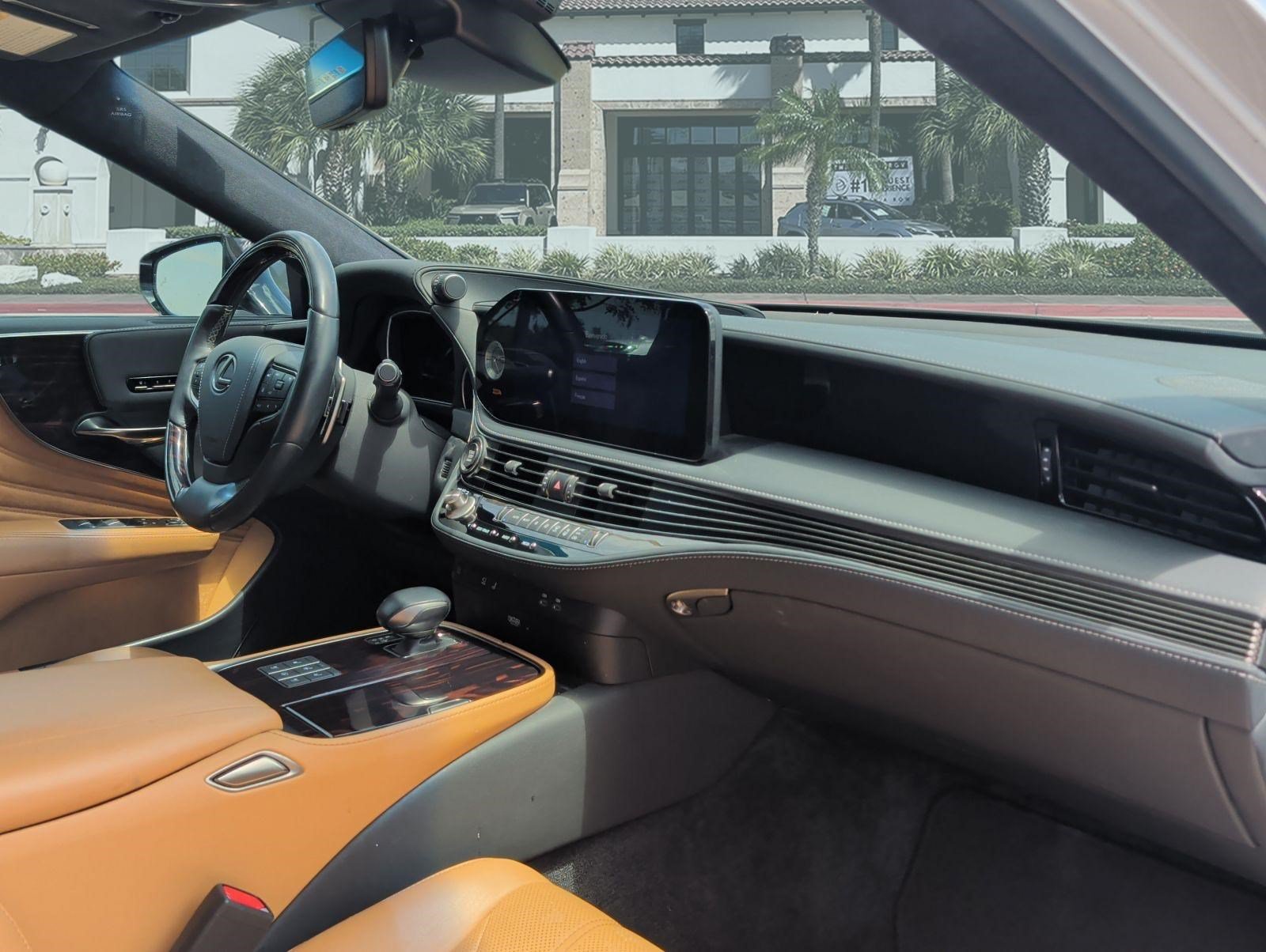 Certified 2023 Lexus LS 500 w/ Interior Upgrade Package RWD image 30