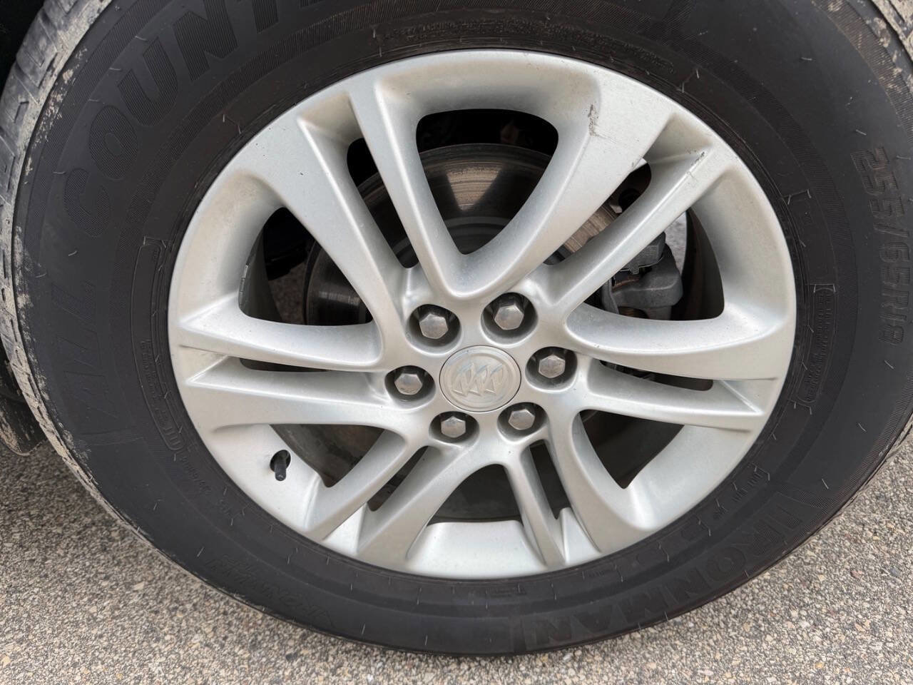 Used 2020 Buick Enclave Essence AWD/4WD image 23
