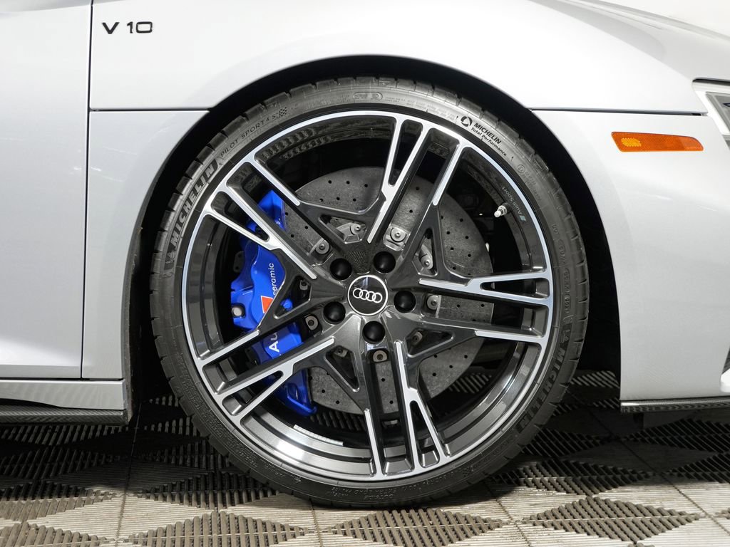 Used 2021 Audi R8 V10 performance w/ R8 Performance Design Package image 23