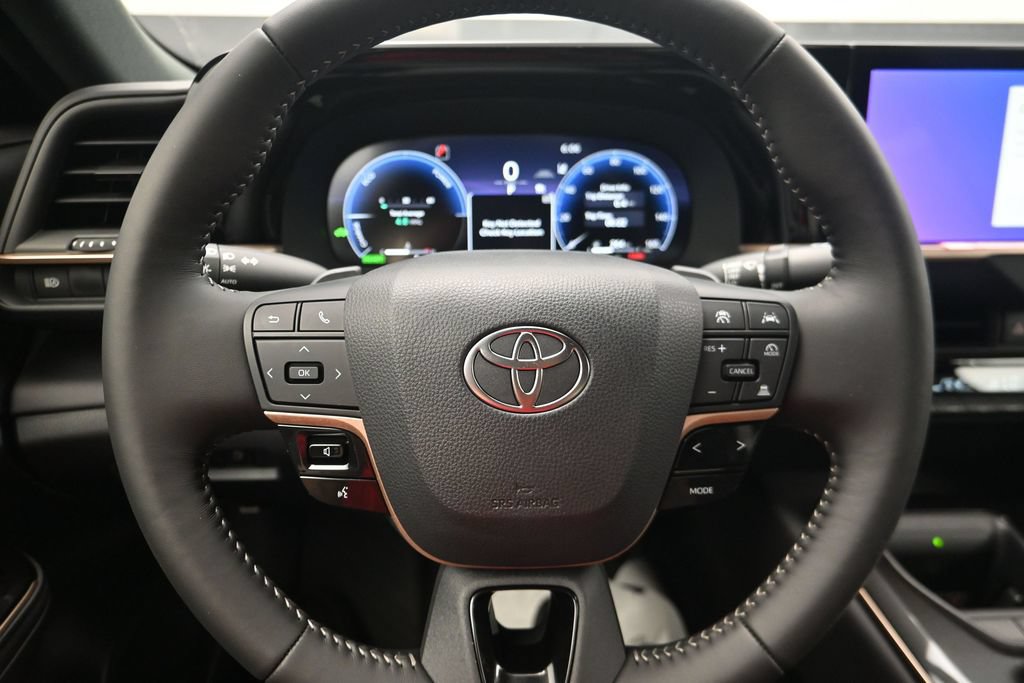New 2027 Toyota Crown AWD/4WD image 8