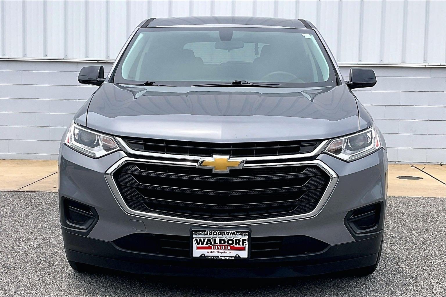Used 2020 Chevrolet Traverse LS FWD image 3