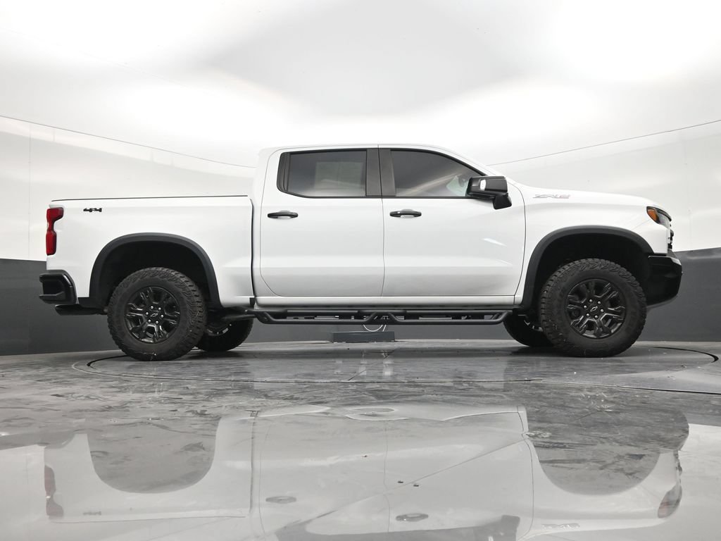 Used 2025 Chevrolet Silverado 1500 ZR2 w/ Technology Package AWD/4WD image 25