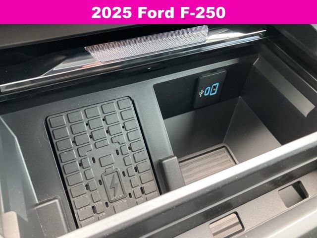 New 2025 Ford F250 Lariat w/ Lariat Ultimate Package image 32