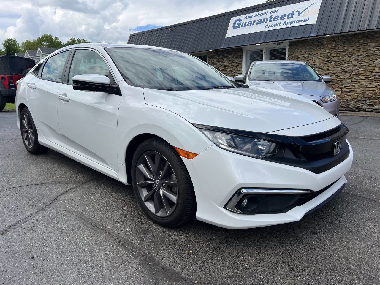 Used 2020 Honda Civic EX image 1