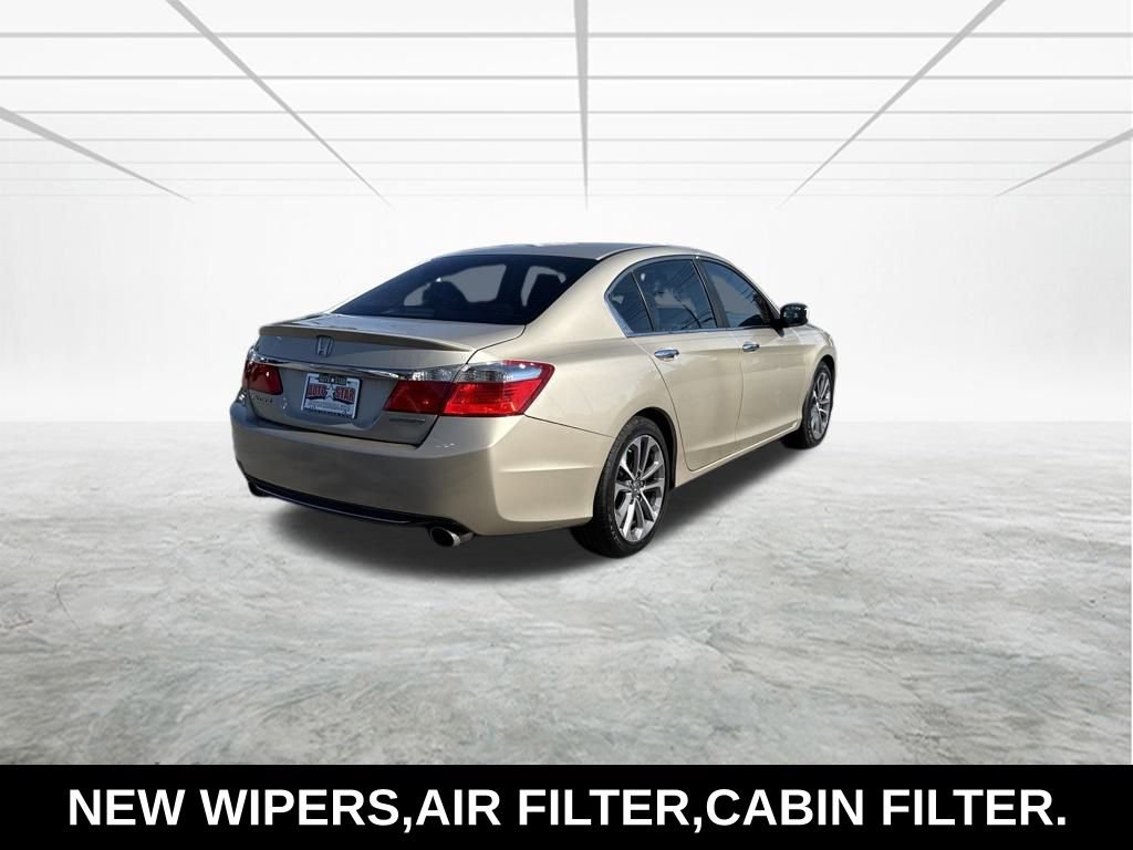 Used 2015 Honda Accord Sport image 5