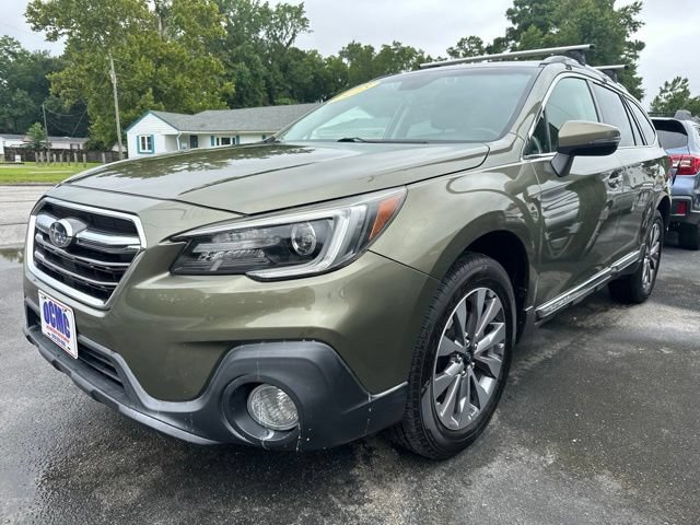 Used 2018 Subaru Outback 2.5i Touring w/ Popular Package #3 AWD/4WD image 3