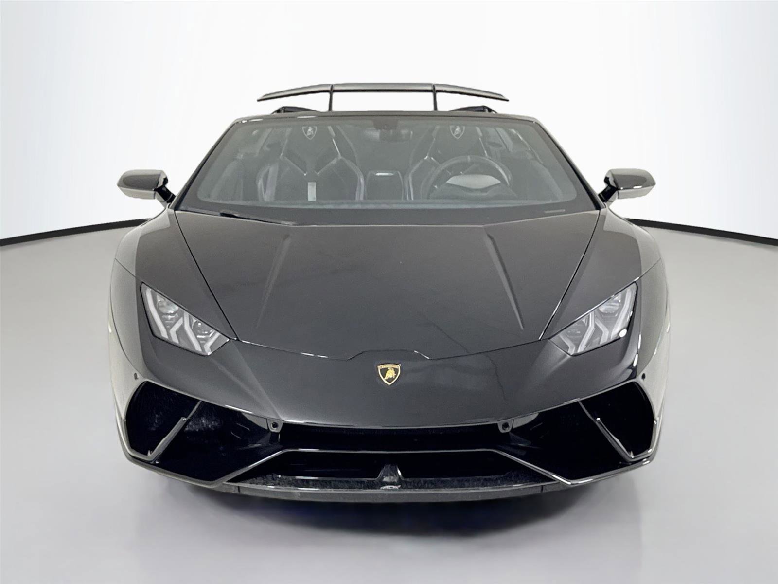 Used 2018 Lamborghini Huracan Performante AWD/4WD image 11