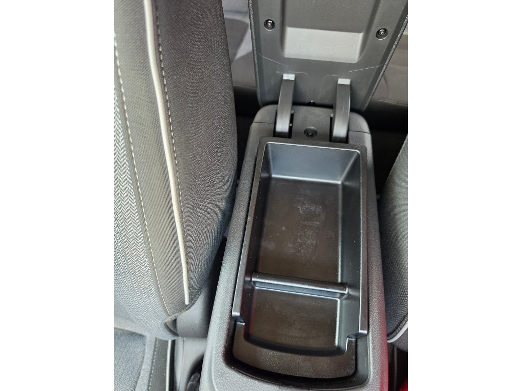 Used 2024 Chevrolet TrailBlazer LT w/ Driver Confidence Package FWD image 32