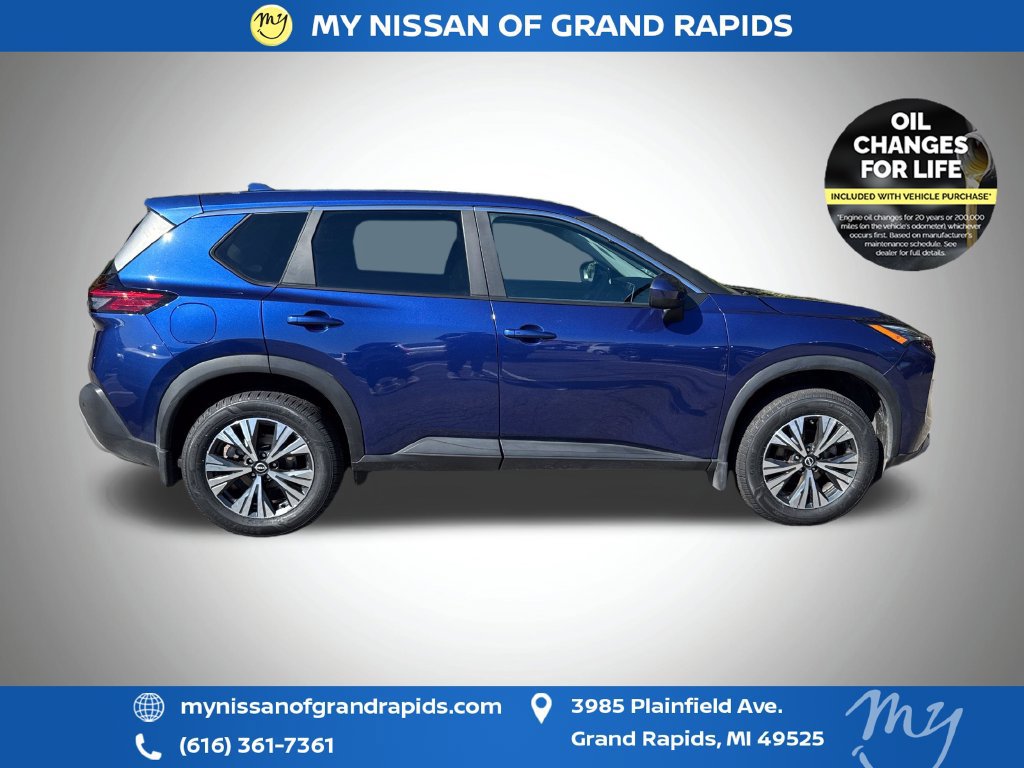 Used 2023 Nissan Rogue SV AWD/4WD image 9