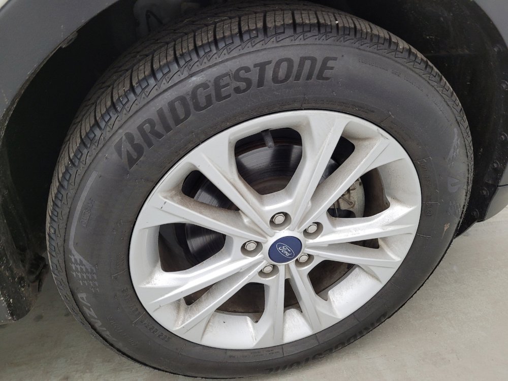 Used 2018 Ford Escape SEL FWD image 31
