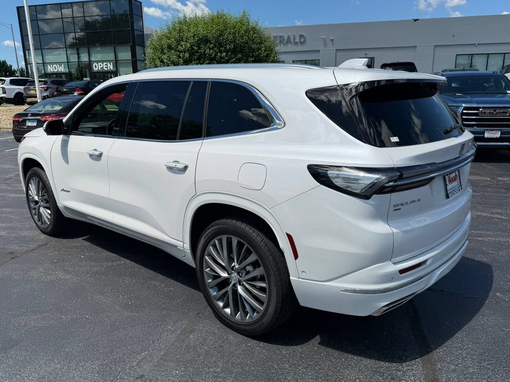 Certified 2025 Buick Enclave Avenir w/ Super Cruise Package AWD/4WD image 8