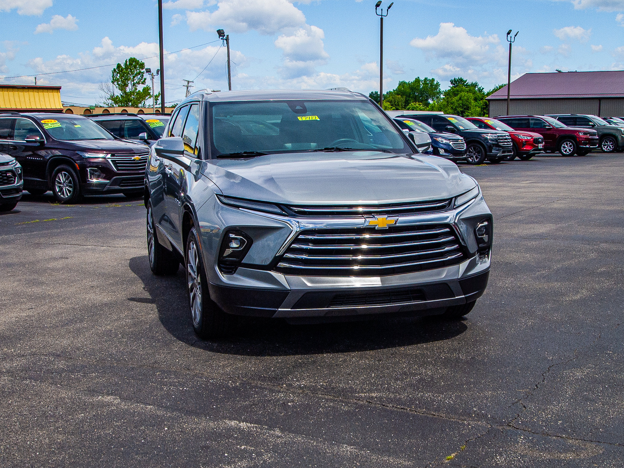 Used 2023 Chevrolet Blazer Premier FWD image 10