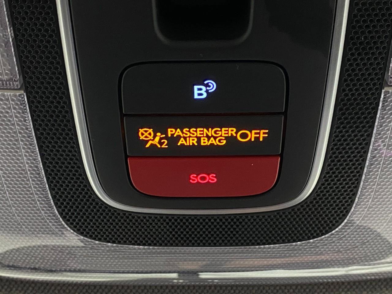 Certified 2024 Hyundai Elantra SEL w/ Convenience Package image 28