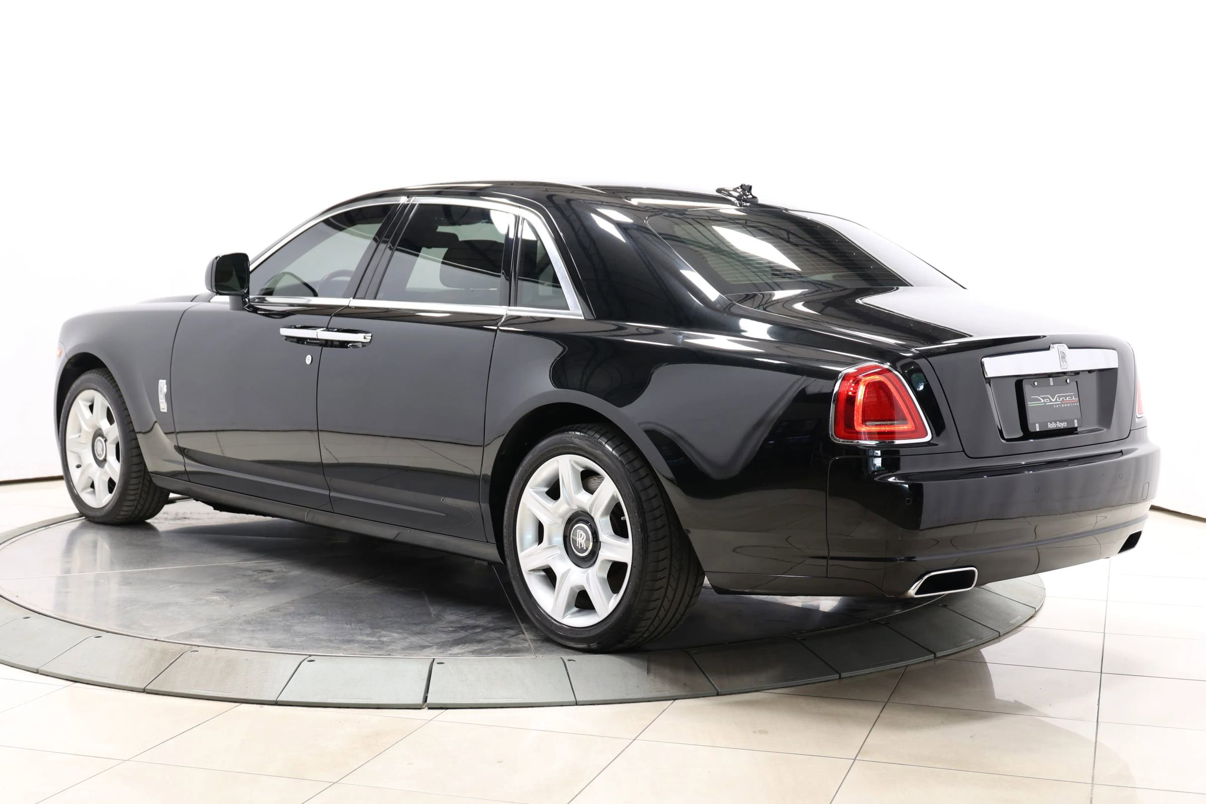 Used 2010 Rolls-Royce Ghost RWD image 63