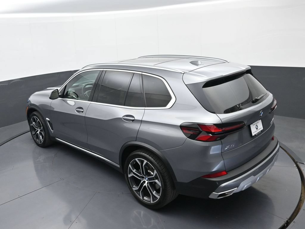 New 2026 BMW X5 xDrive40i AWD/4WD image 34