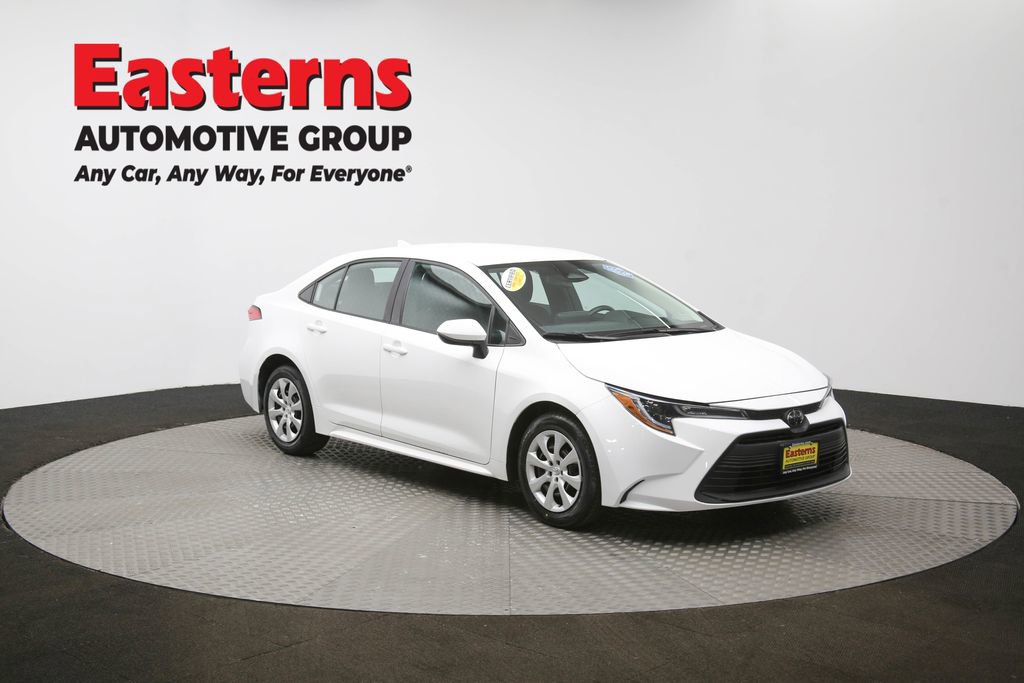 Used 2024 Toyota Corolla LE image 48