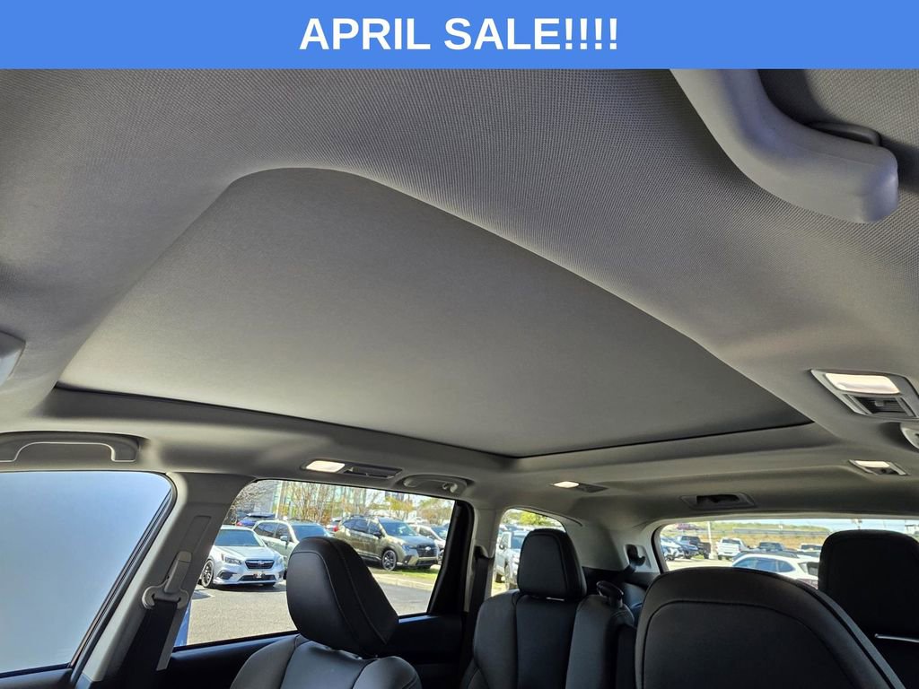 Used 2025 Subaru Ascent Onyx Edition w/ Onyx Package image 9