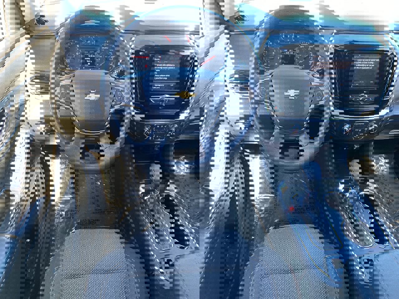 Used 2021 Chevrolet Traverse LS image 21