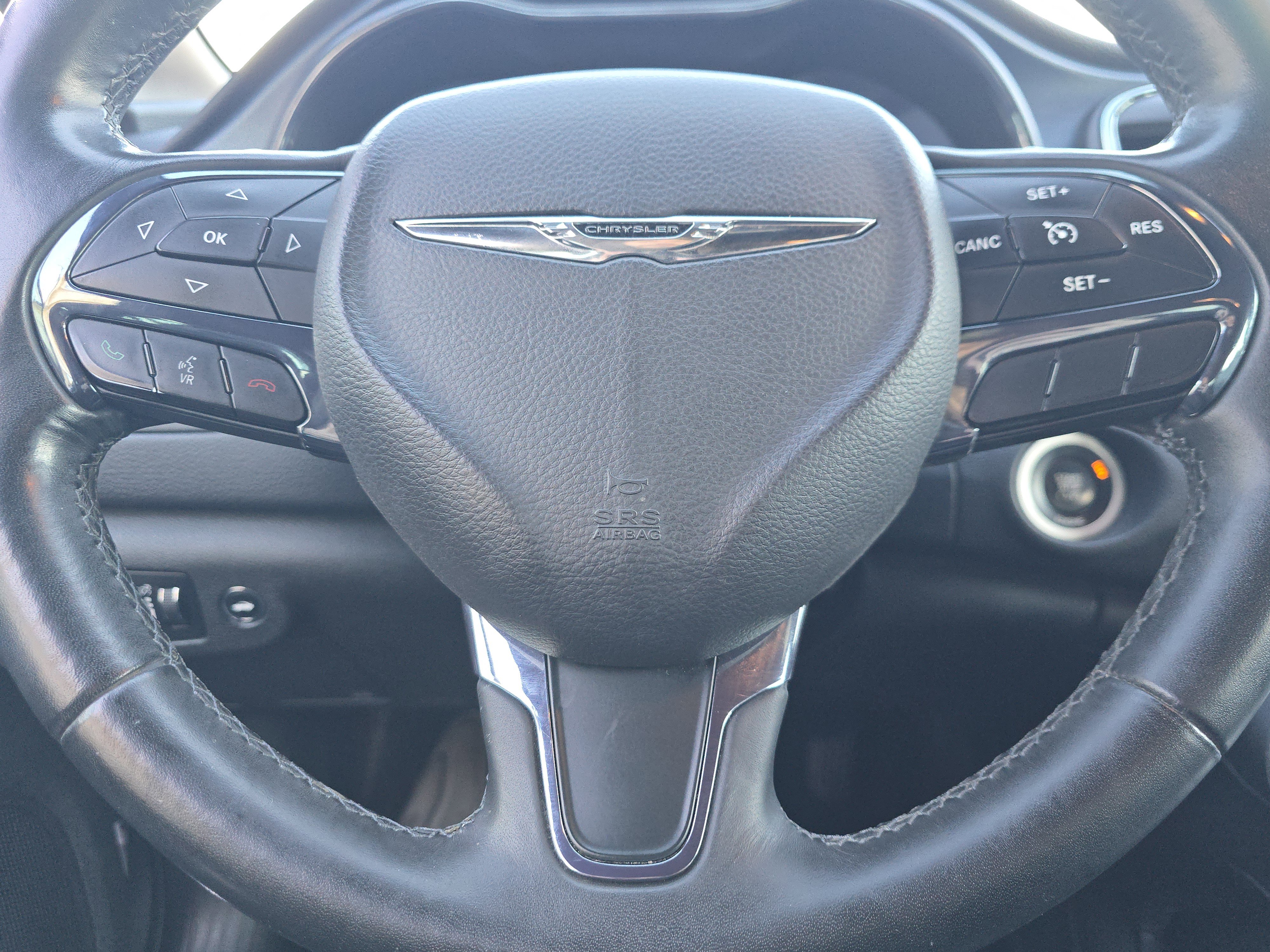 Used 2016 Chrysler 200 S image 18