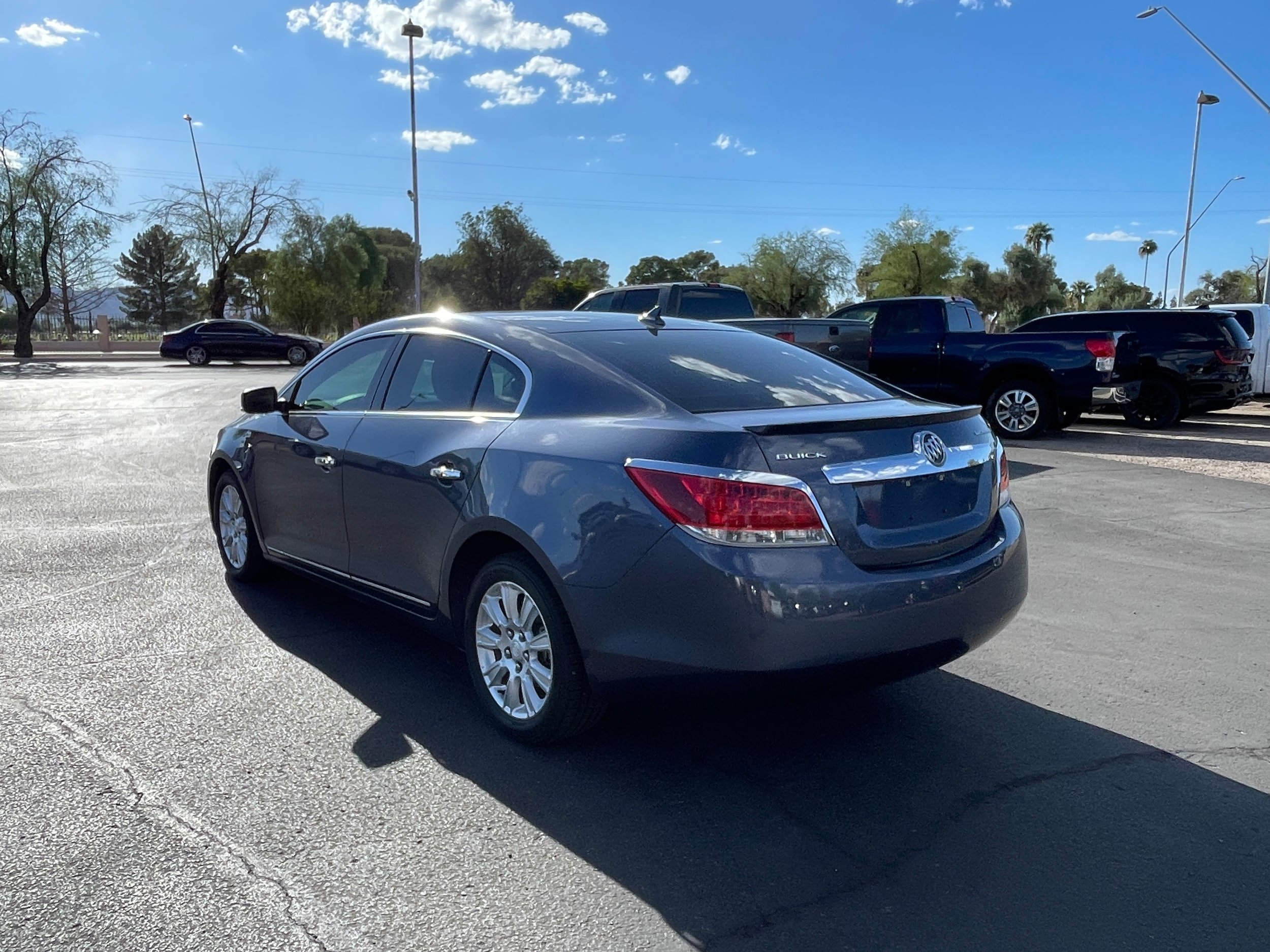 Used 2013 Buick LaCrosse Leather image 3