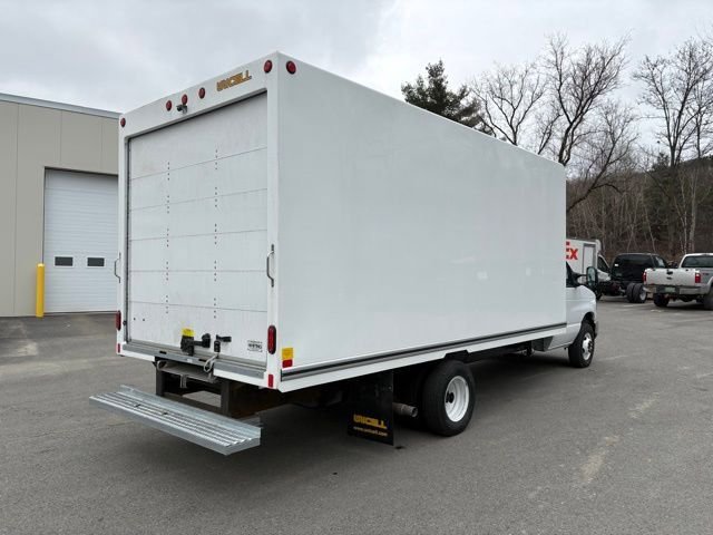New 2026 Ford E-450 and Econoline 450 Super Duty w/ Power Equipment Group RWD image 24