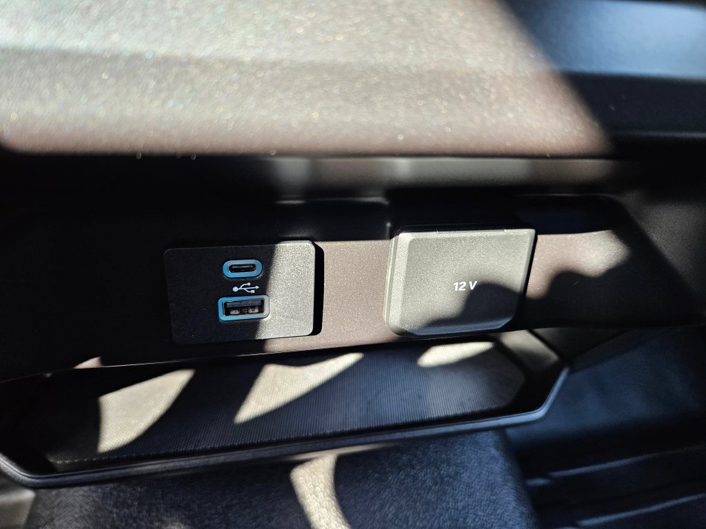 Certified 2021 Ford F150 XLT RWD image 23