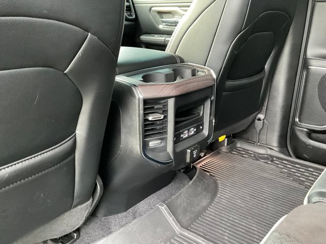 Used 2025 RAM 1500 Laramie AWD/4WD image 27