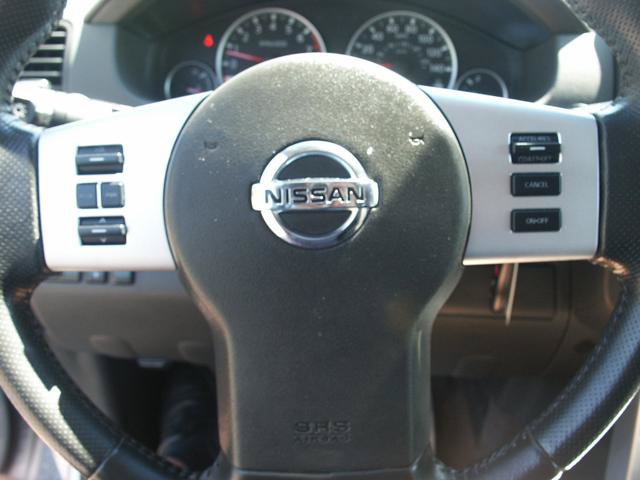 Used 2008 Nissan Pathfinder SE w/ Premium Pkg AWD/4WD image 10