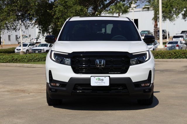 New 2025 Honda Ridgeline Black Edition image 2