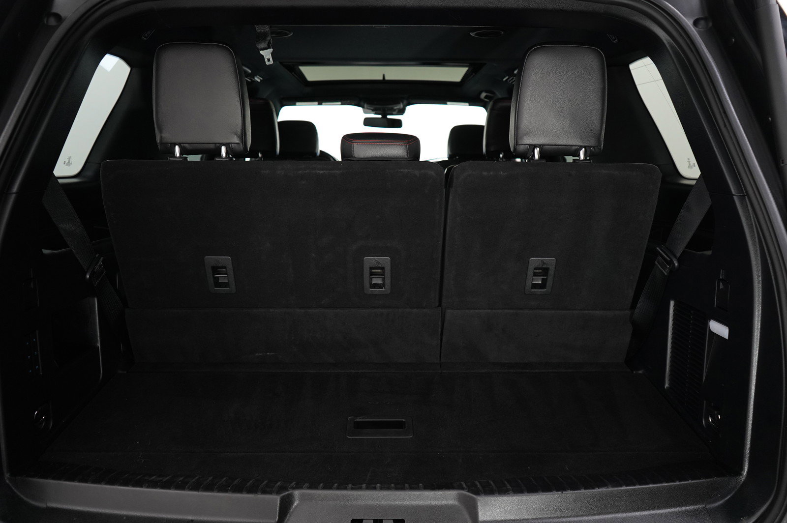 Used 2021 Ford Expedition Limited w/ Equipment Group 303A image 9