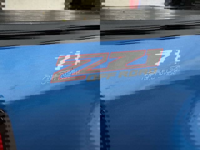 Used 2022 Chevrolet Colorado Z71 w/ Safety Package image 10