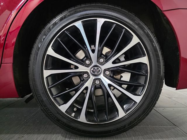 Used 2018 Toyota Camry SE image 23