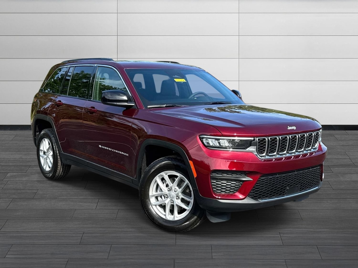 New 2026 Jeep Grand Cherokee Laredo X AWD/4WD image 2