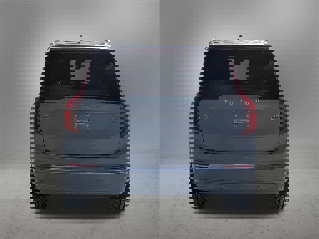 New 2026 Volvo XC90 B6 Plus w/ Protection Package Premier image 5