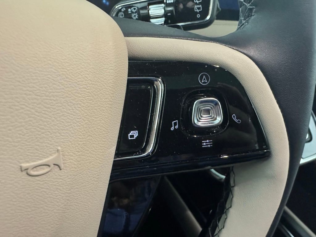 New 2026 Lincoln Corsair Premiere AWD/4WD image 40