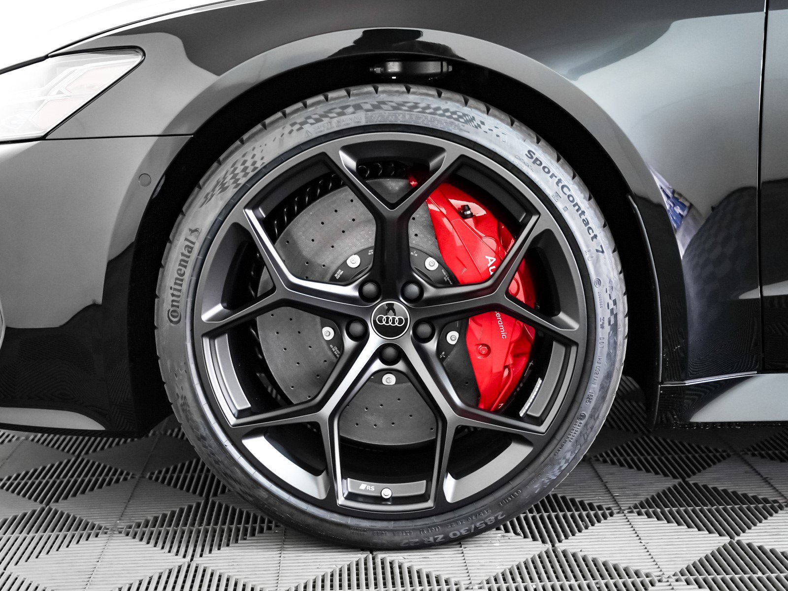 New 2026 Audi RS 7 Performance image 6