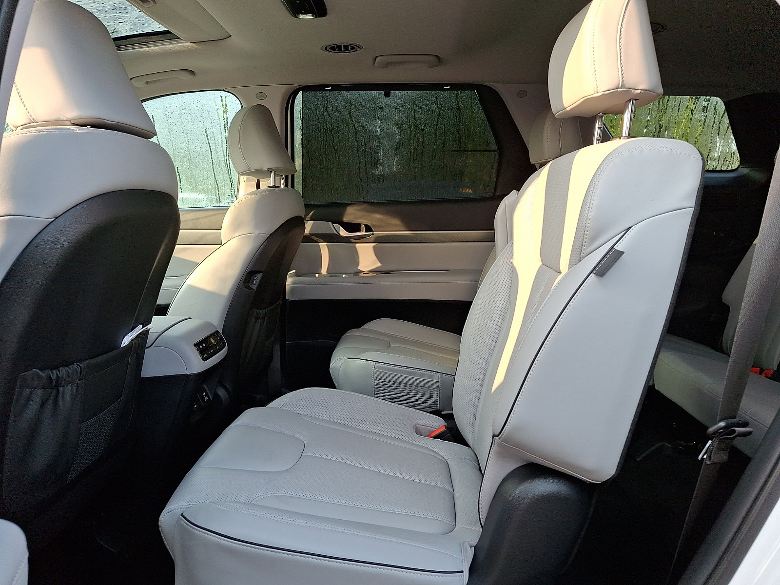 Certified 2025 Hyundai Palisade SEL FWD image 10