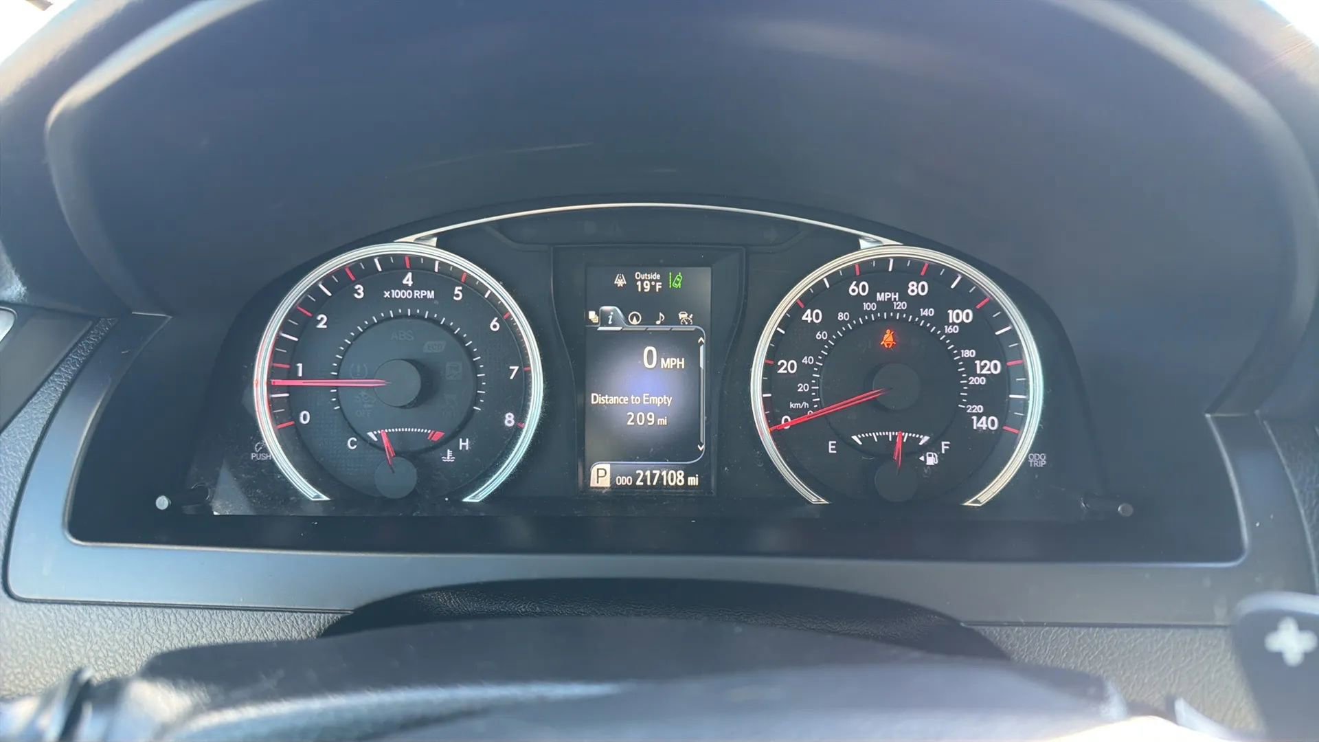 Used 2017 Toyota Camry XSE w/ Advanced Technology Package image 15