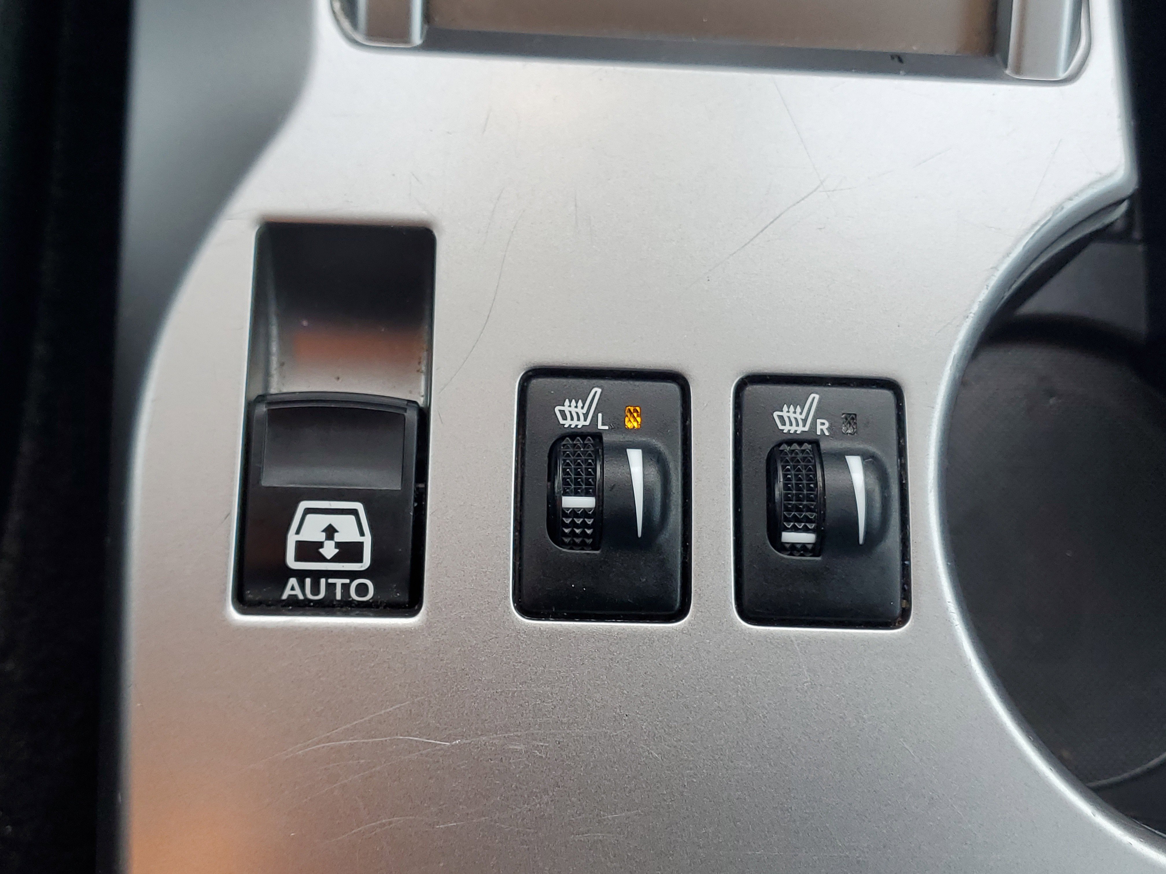 Certified 2024 Toyota 4Runner SR5 Premium image 32