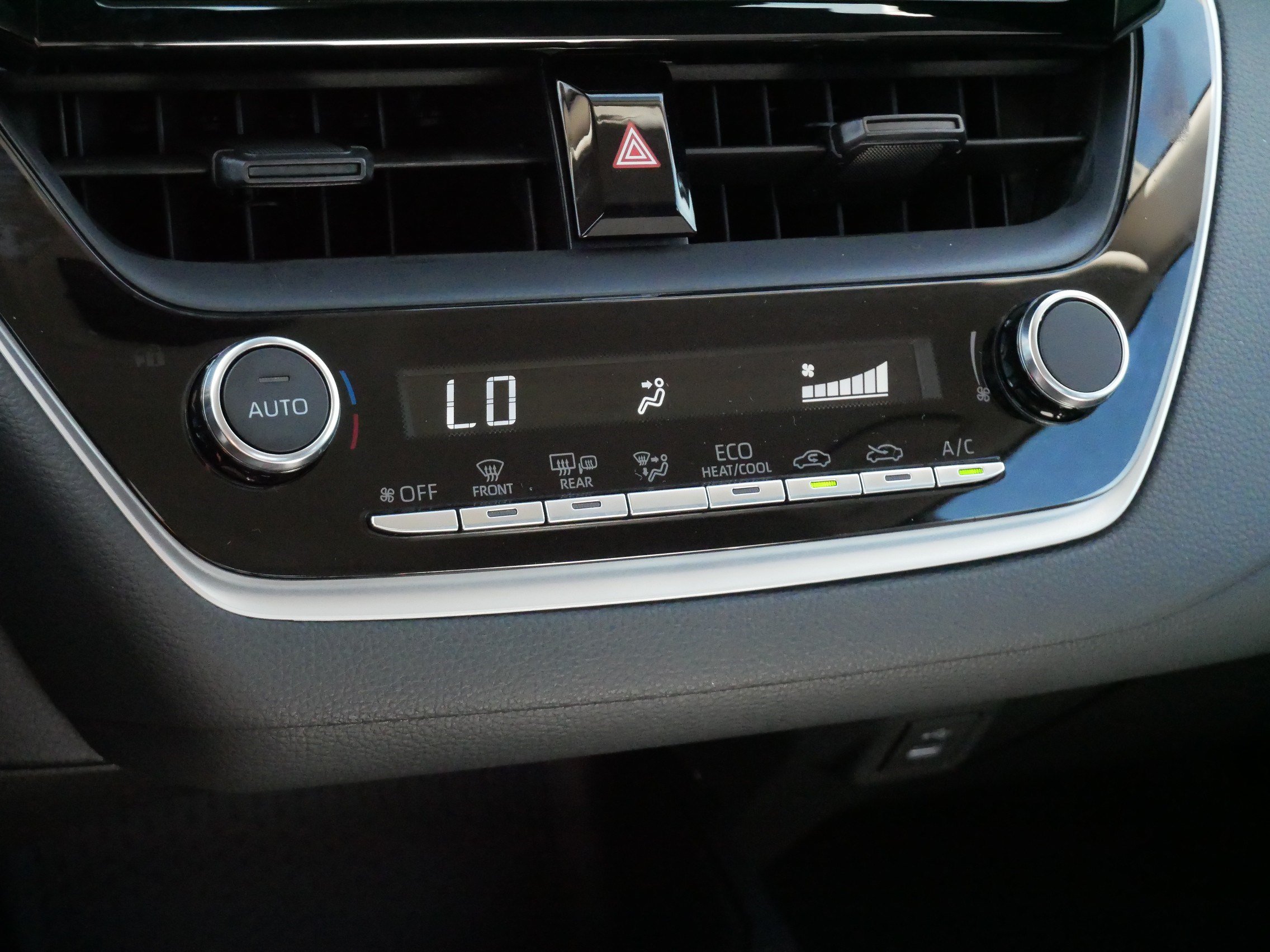 Certified 2026 Toyota Corolla LE FWD image 23