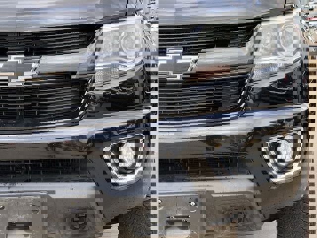 Used 2017 Chevrolet Colorado Z71 w/ Z71 Midnight Edition AWD/4WD image 7