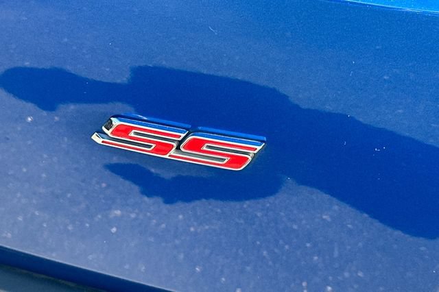 Used 2018 Chevrolet Camaro SS RWD image 30