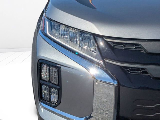 New 2026 Mitsubishi Outlander Sport LE image 9