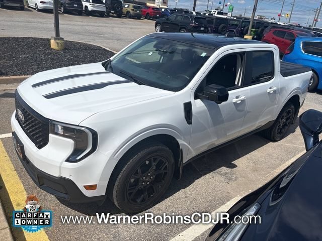 Used 2025 Ford Maverick Lariat w/ Black Appearance Package AWD/4WD image 3