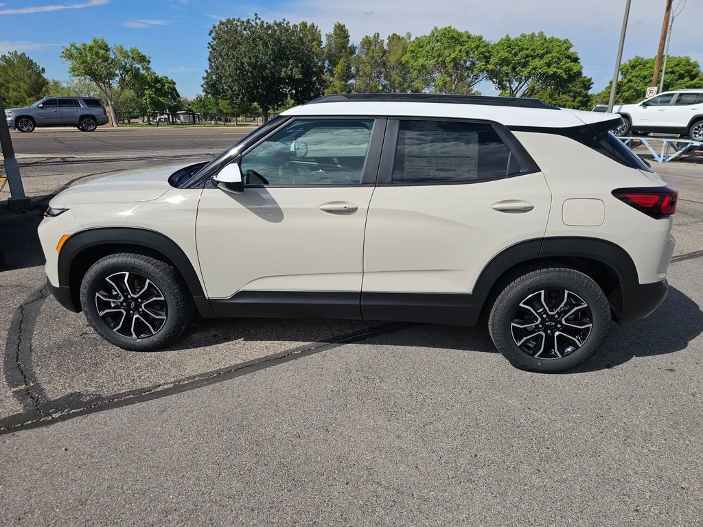 New 2026 Chevrolet TrailBlazer ACTIV w/ Convenience Package FWD image 2