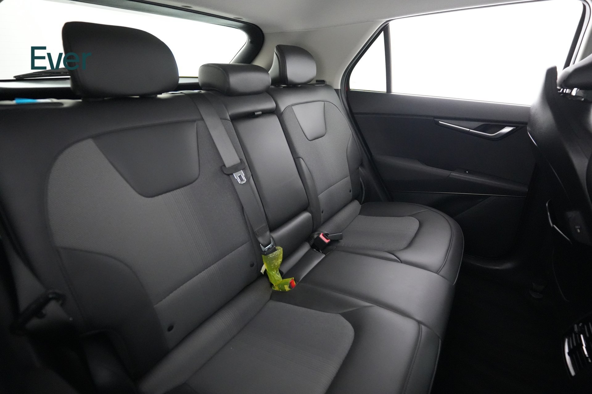 Used 2023 Kia Niro Wind FWD image 5